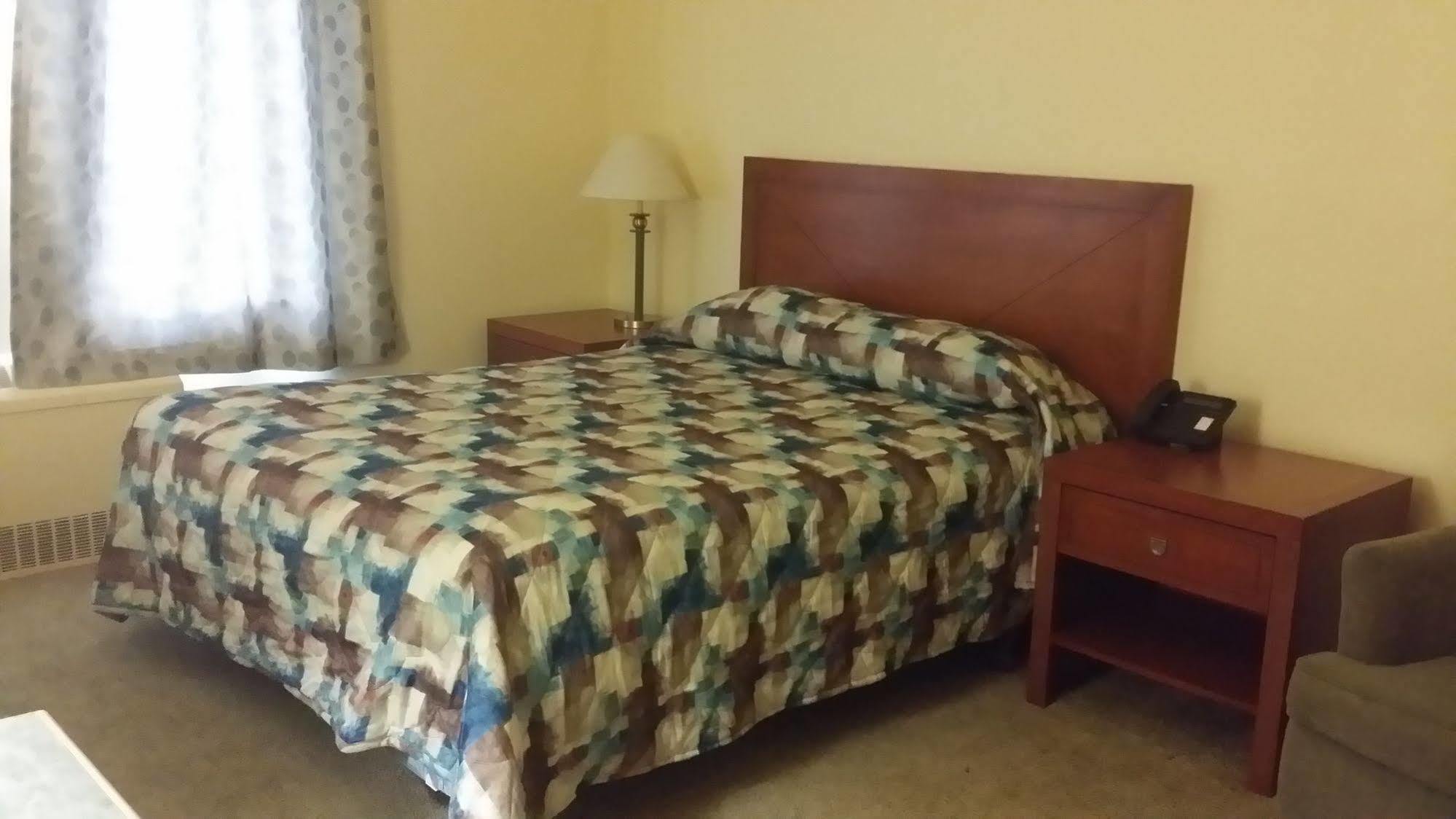 Beaver Hotel North Battleford Εξωτερικό φωτογραφία